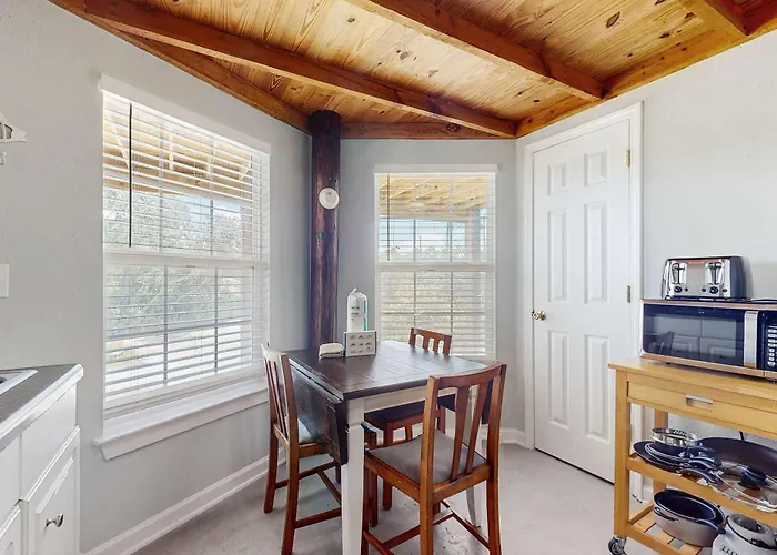 Downstairs Duplex Near The With Full Kitchen Wifi Cable Partial Ac Gulf Shores